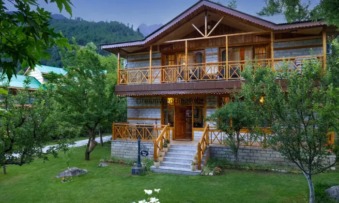 Storii Urvashis Retreat